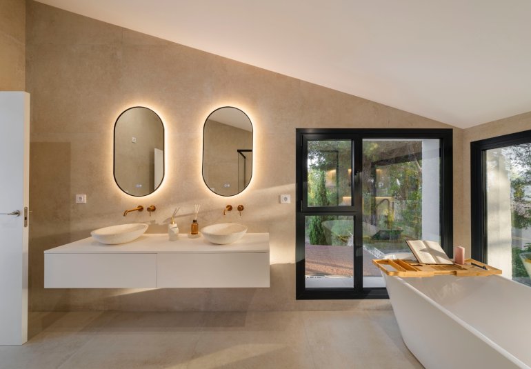 Resale - Villa -
Altea - Urbanizaciones