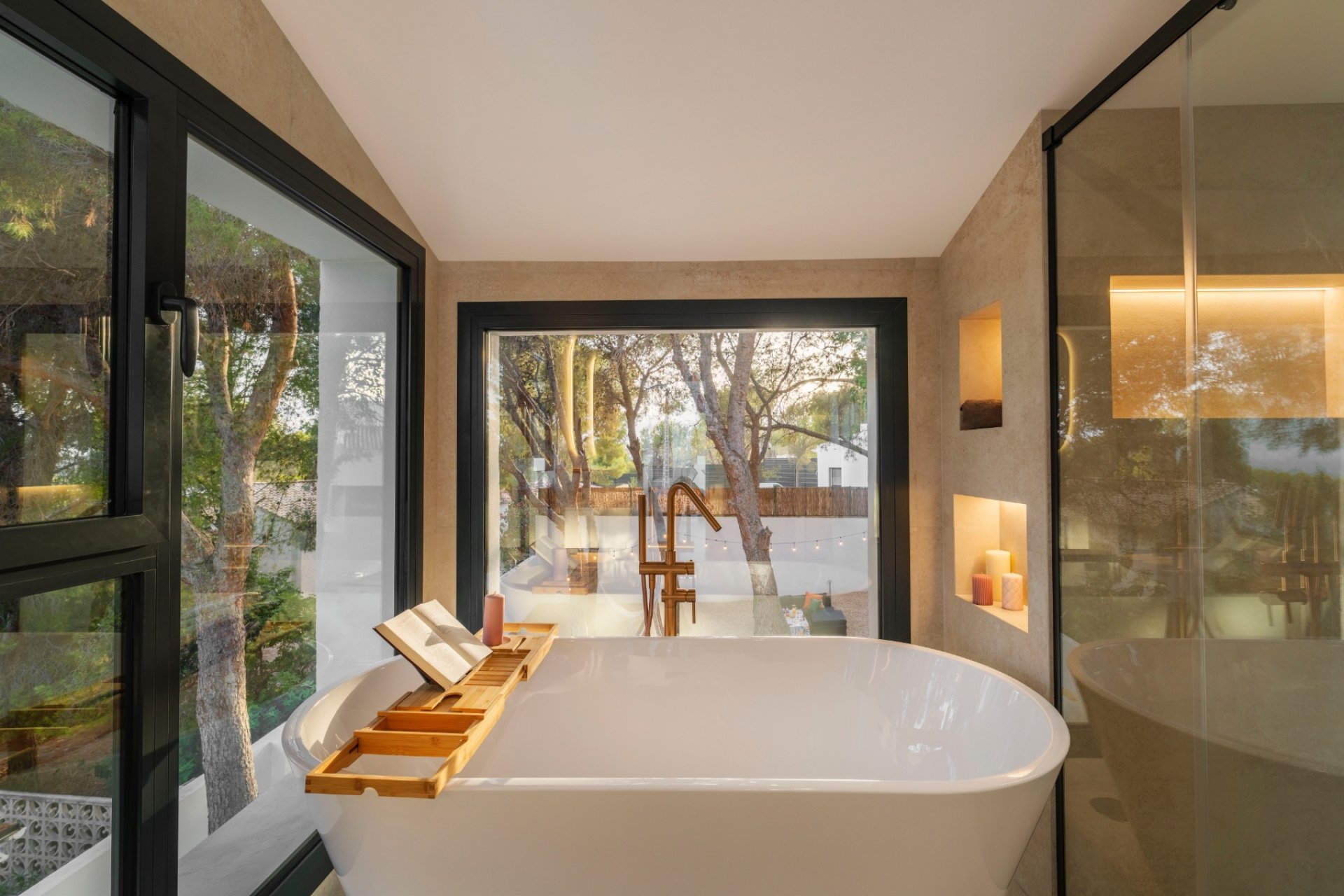 Resale - Villa -
Altea - Urbanizaciones