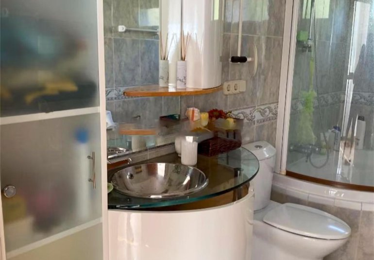 Resale - Villa -
Altea