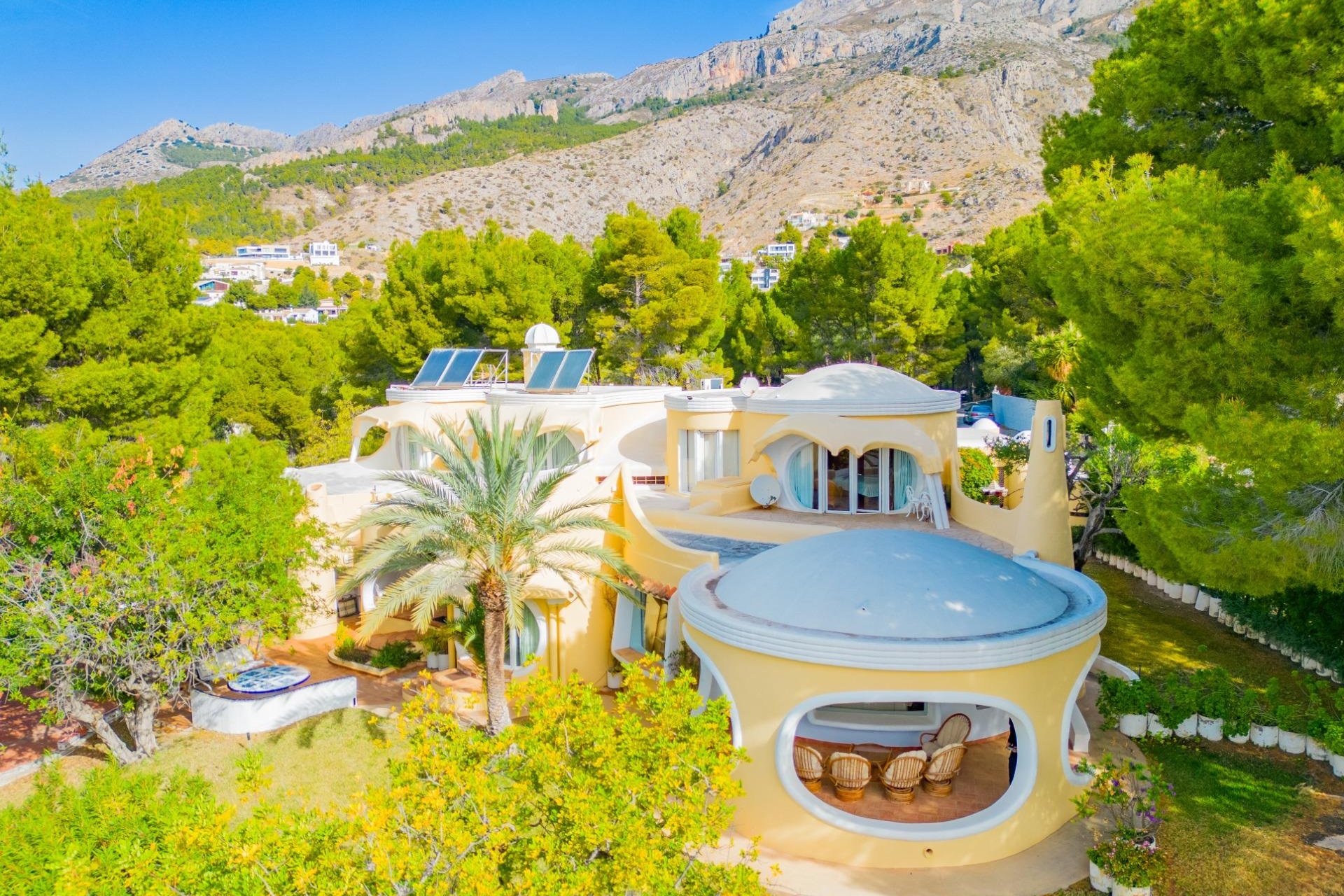 Resale - Villa -
Altea