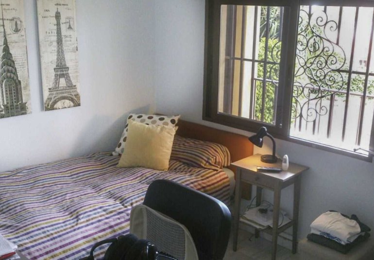 Resale - Villa -
Benidorm