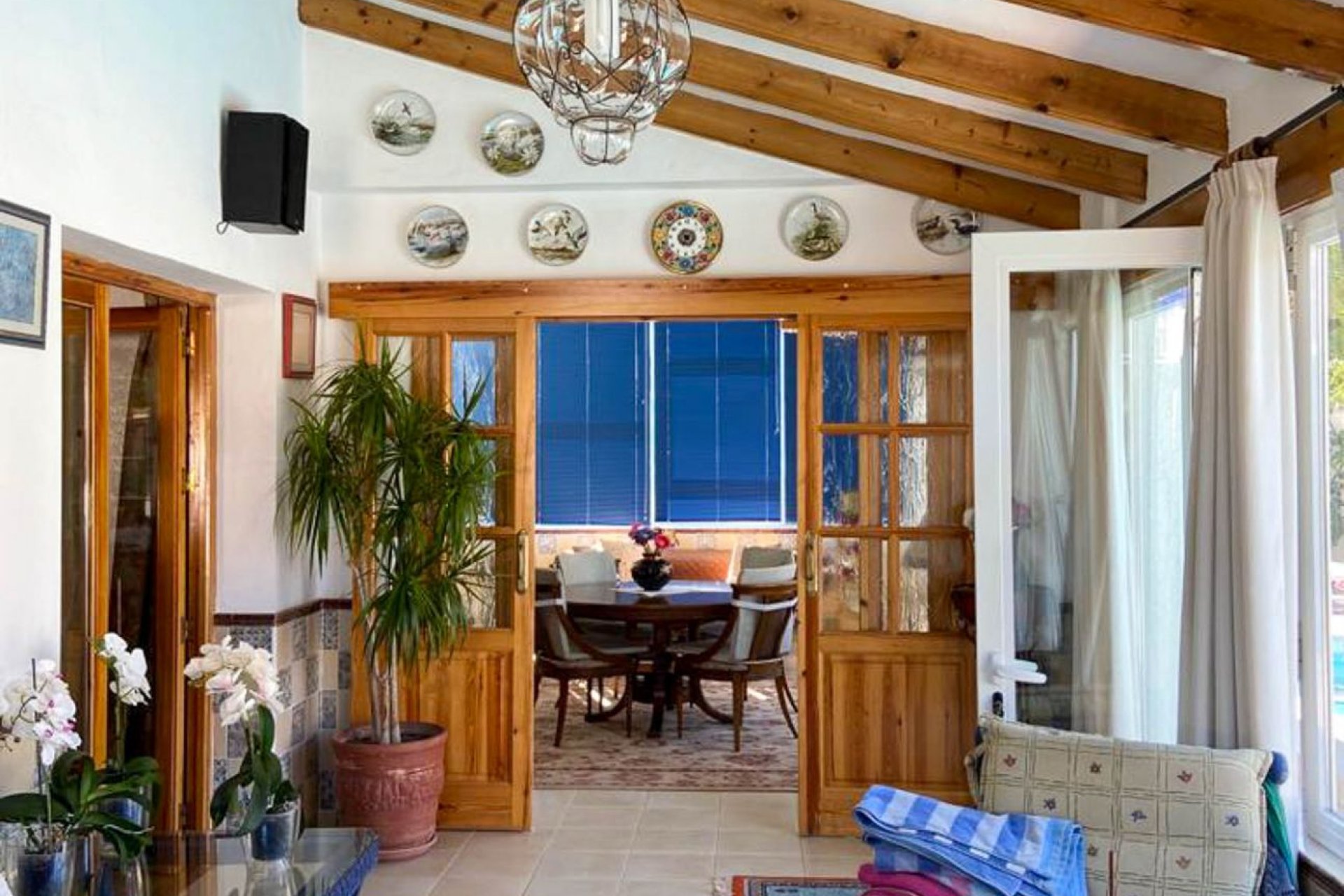 Resale - Villa -
Benidorm