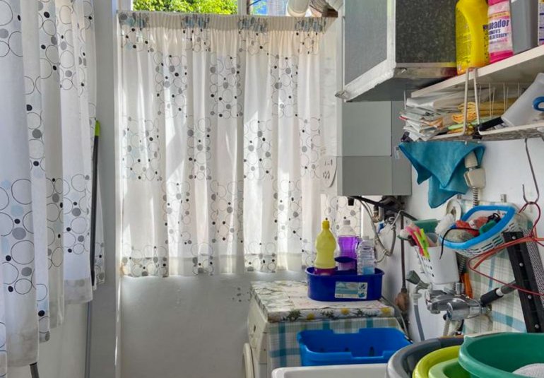 Resale - Villa -
Benidorm