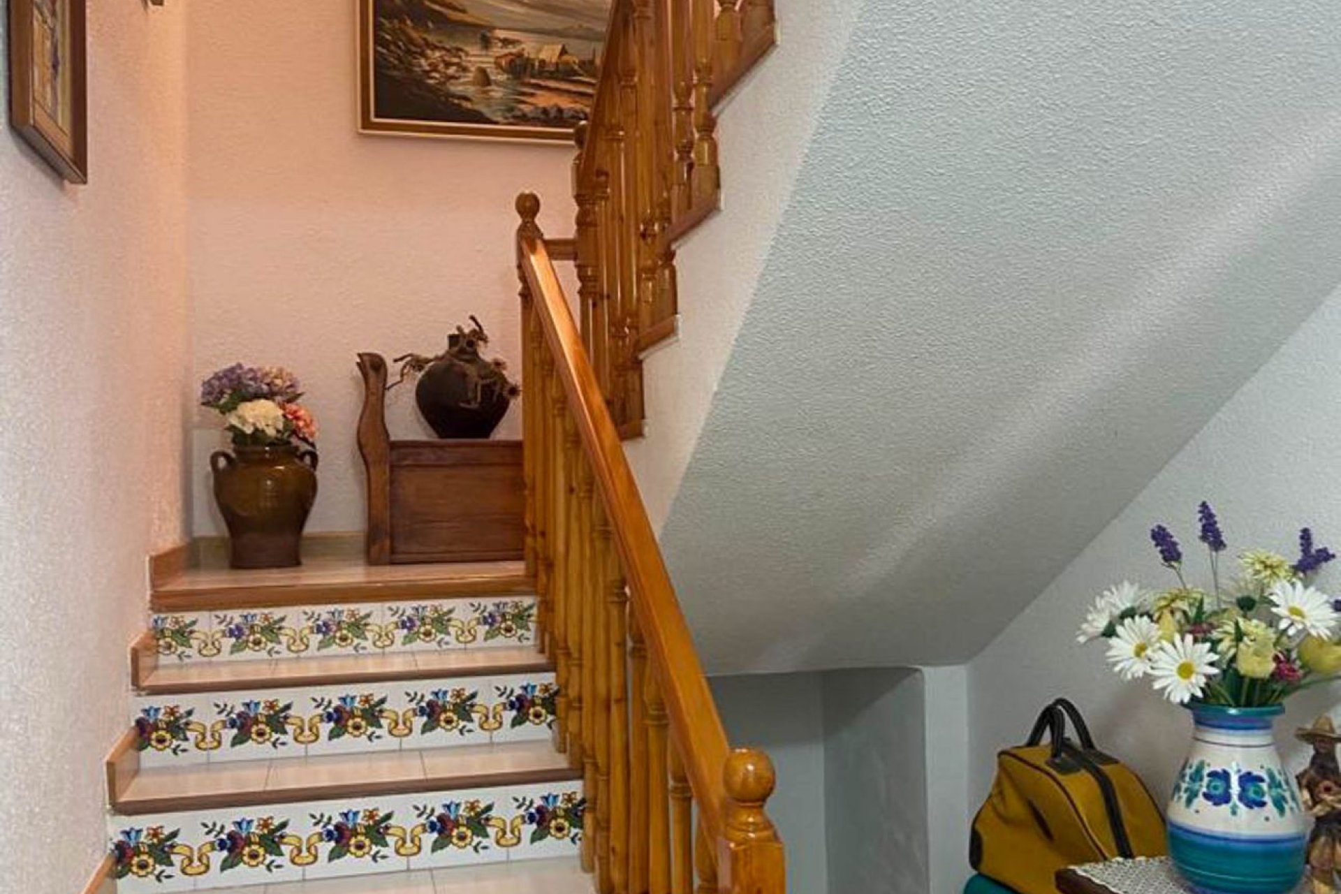 Resale - Villa -
Benidorm