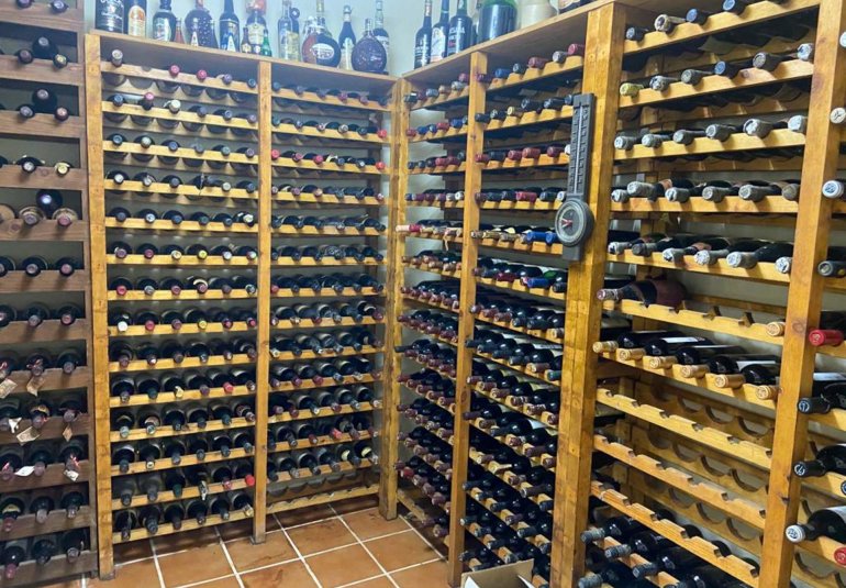 Resale - Villa -
Benidorm