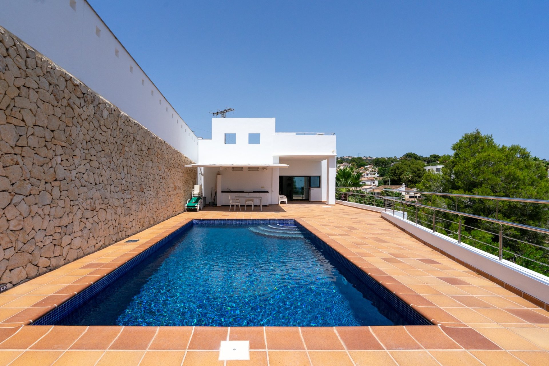 Resale - Villa -
Benissa - Cala Abogat