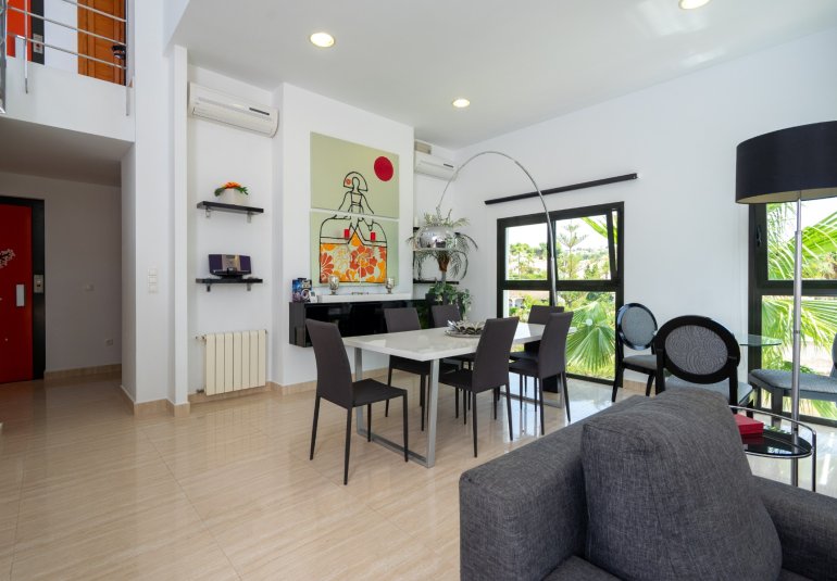 Resale - Villa -
Benissa - Cala Abogat