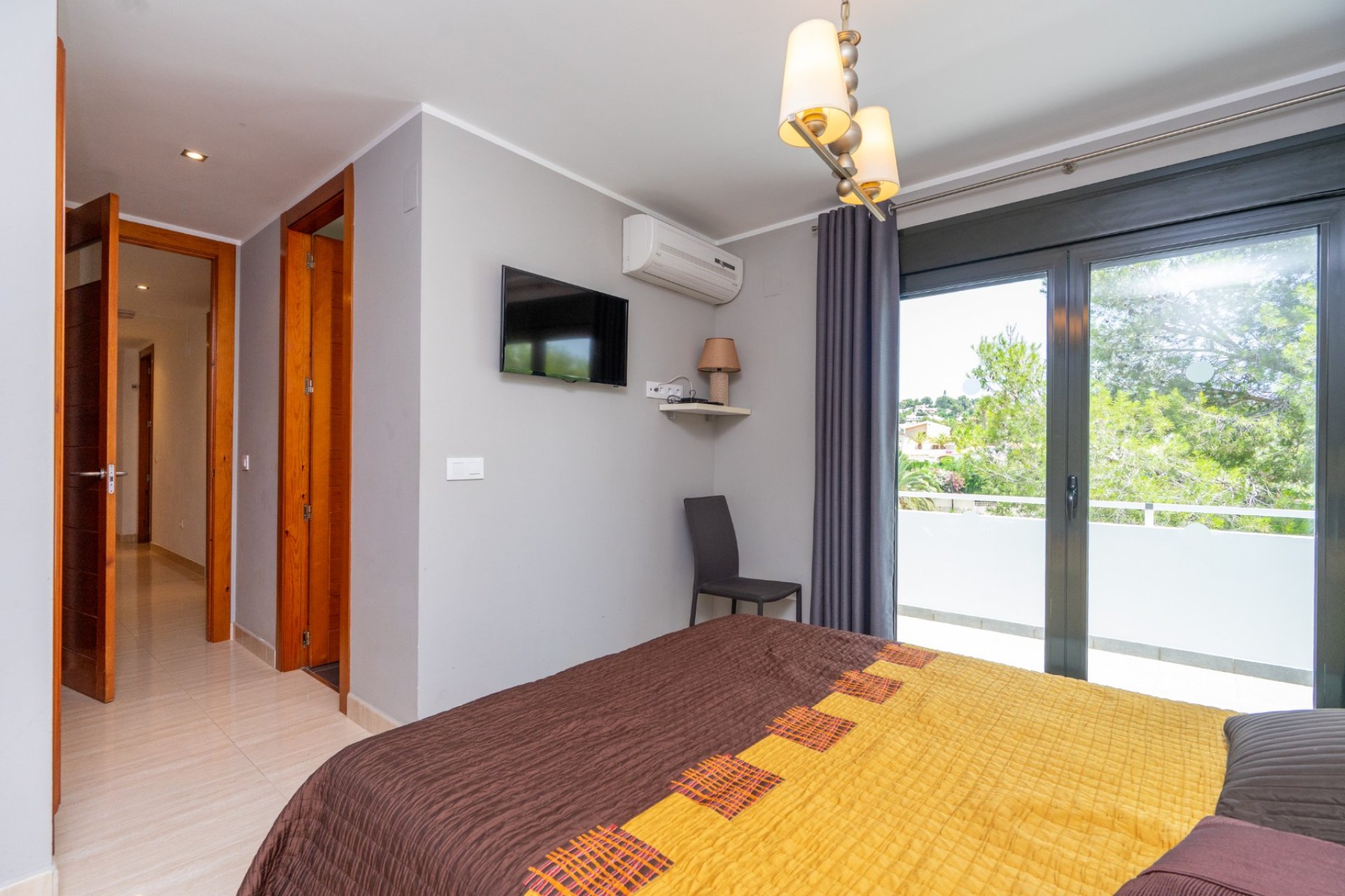 Resale - Villa -
Benissa - Cala Abogat