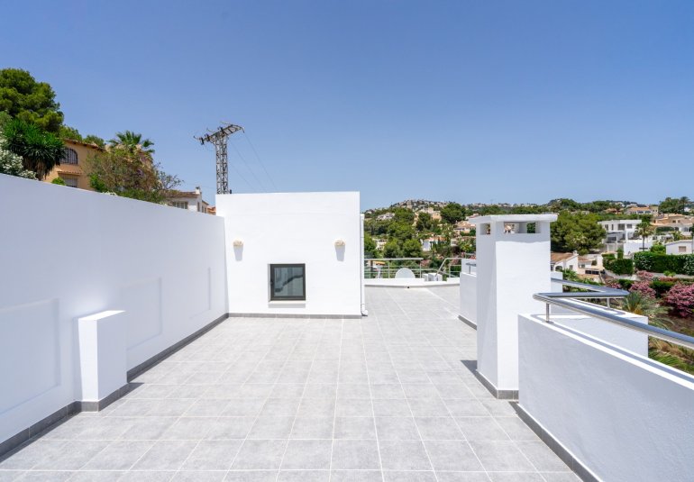 Resale - Villa -
Benissa - Cala Abogat