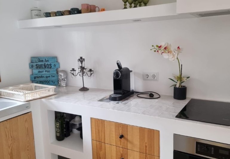 Resale - Villa -
Benissa - La Fustera