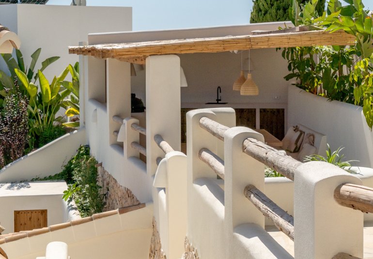 Resale - Villa -
Benissa - Montemar