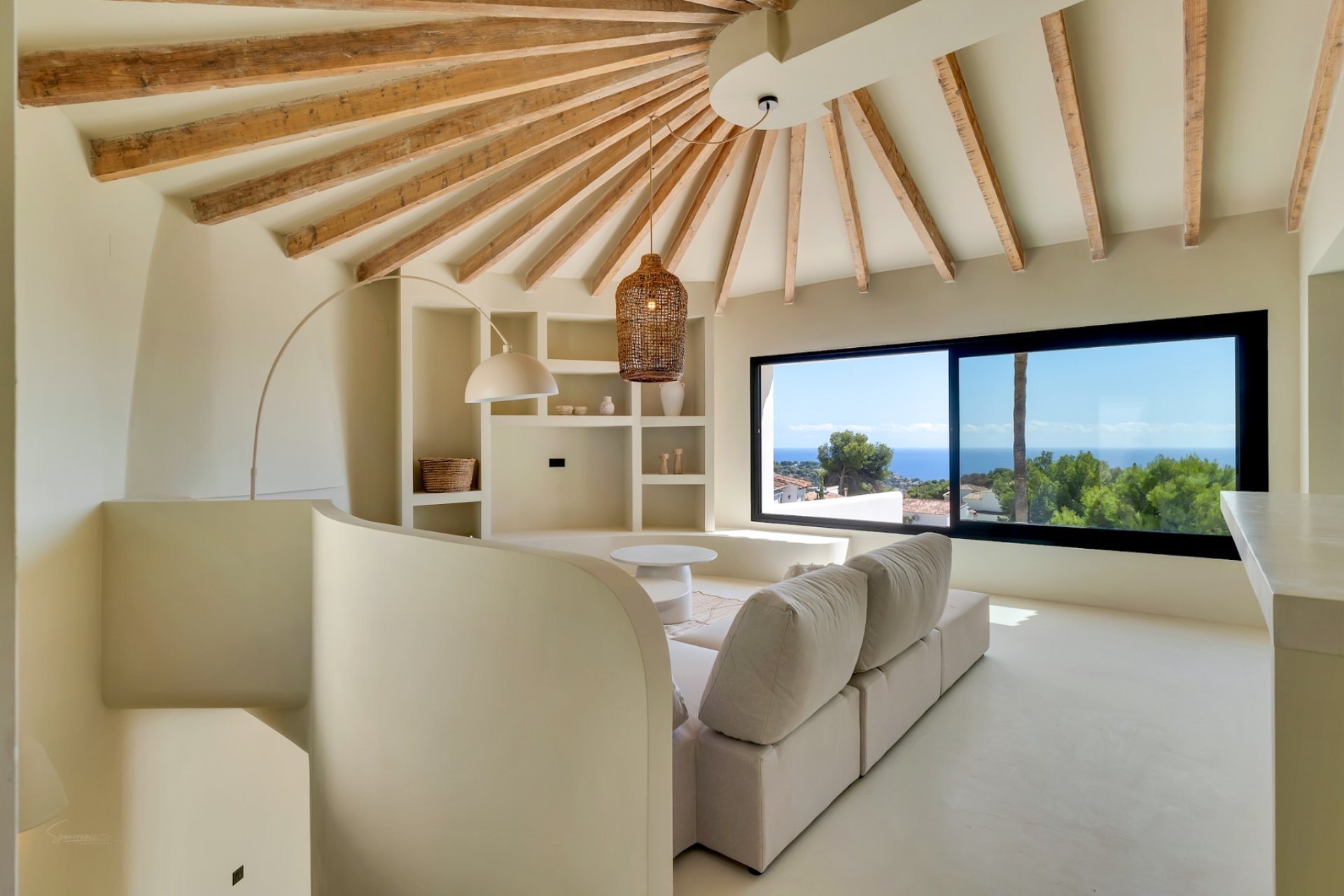 Resale - Villa -
Benissa - Montemar