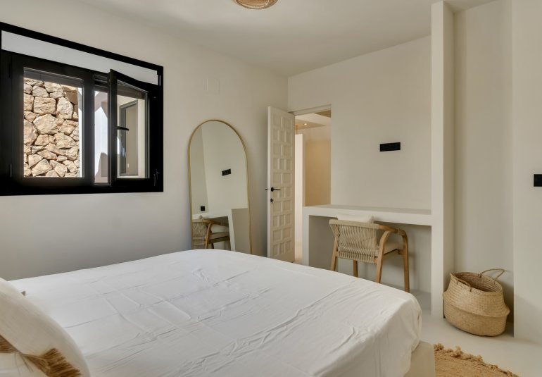 Resale - Villa -
Benissa - Montemar