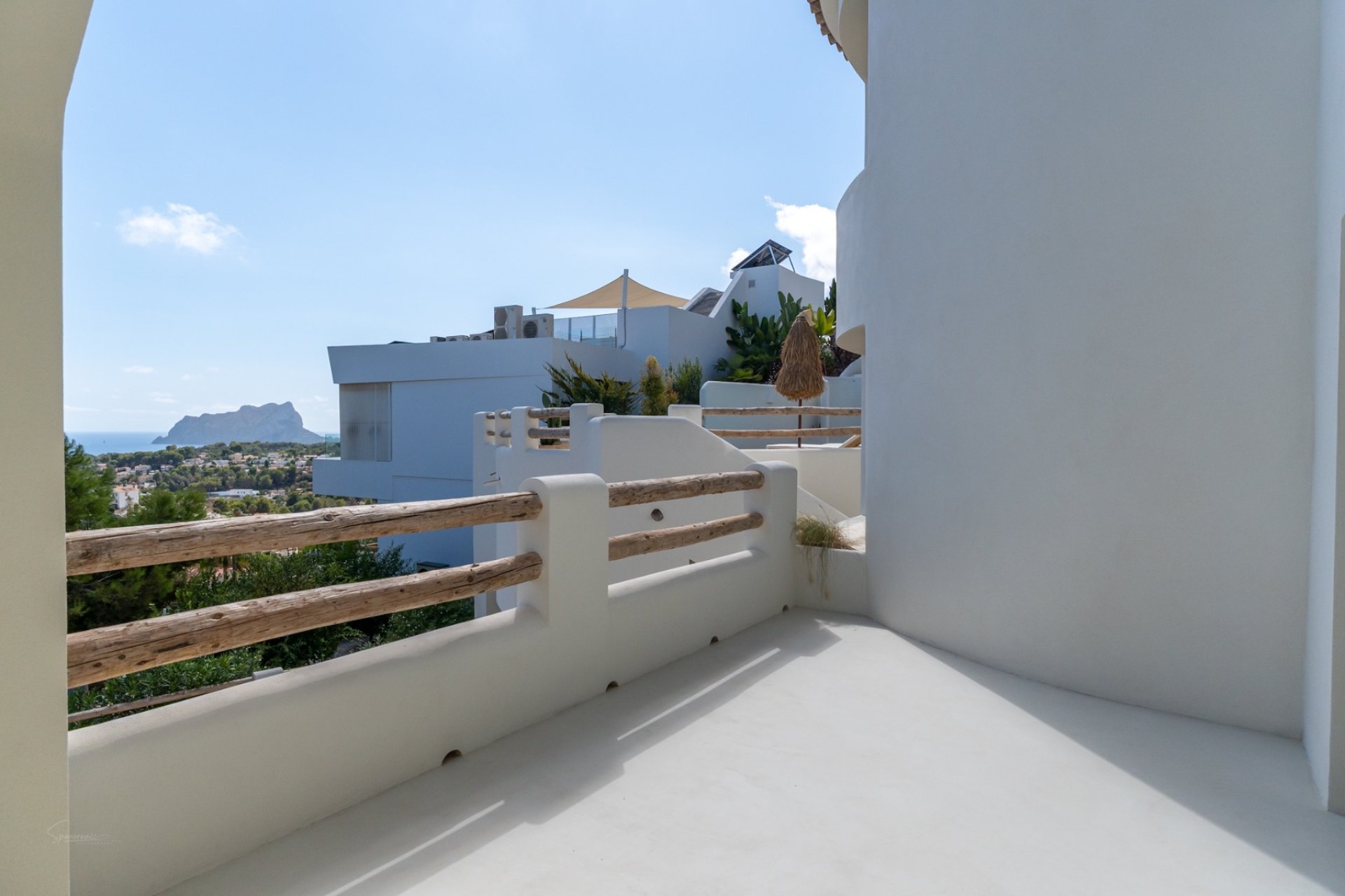 Resale - Villa -
Benissa - Montemar