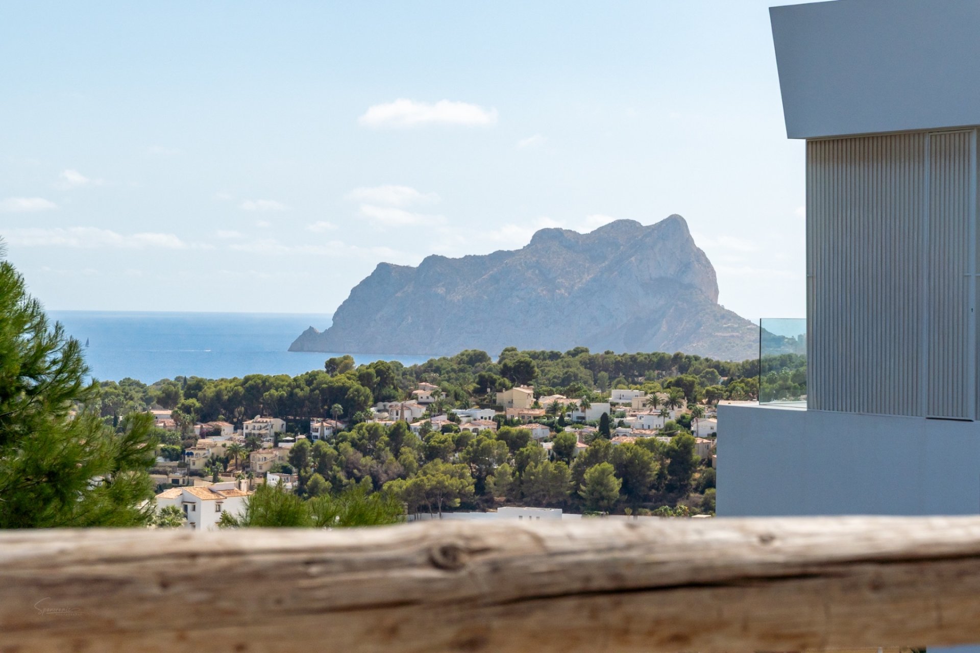 Resale - Villa -
Benissa - Montemar