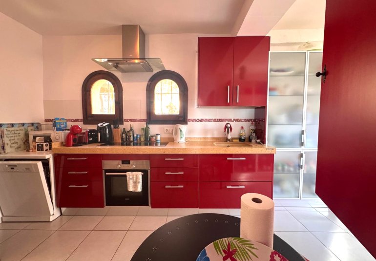 Resale - Villa -
Benissa - Montemar