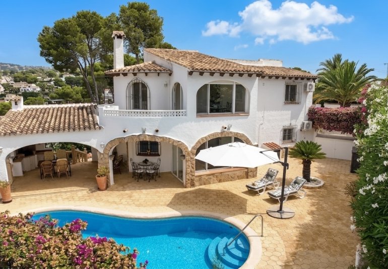 Resale - Villa -
Benissa - Punta Estrella