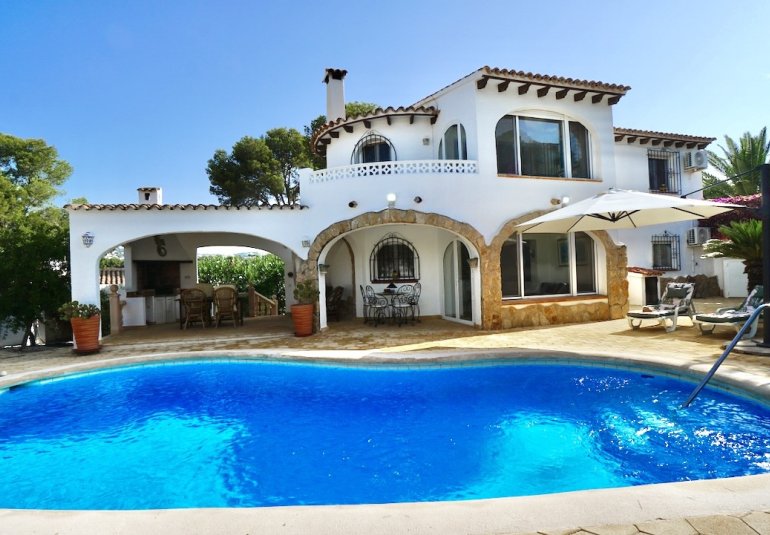 Resale - Villa -
Benissa - Punta Estrella