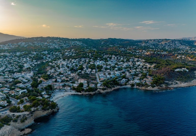 Resale - Villa -
Benissa