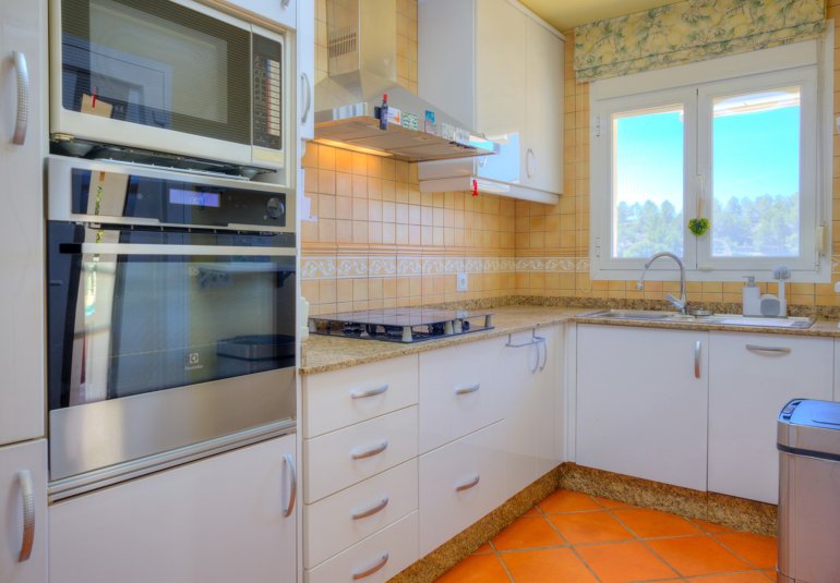 Resale - Villa -
Benissa