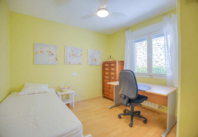 Resale - Villa -
Benissa