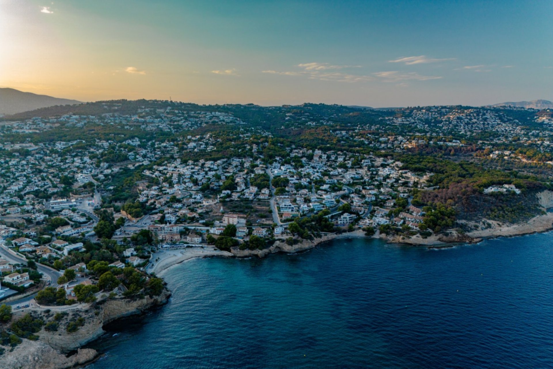 Resale - Villa -
Benissa