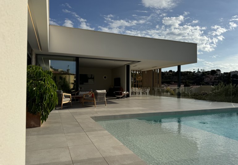 Resale - Villa -
Benitachell