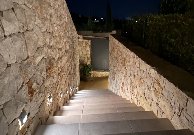 Resale - Villa -
Benitachell