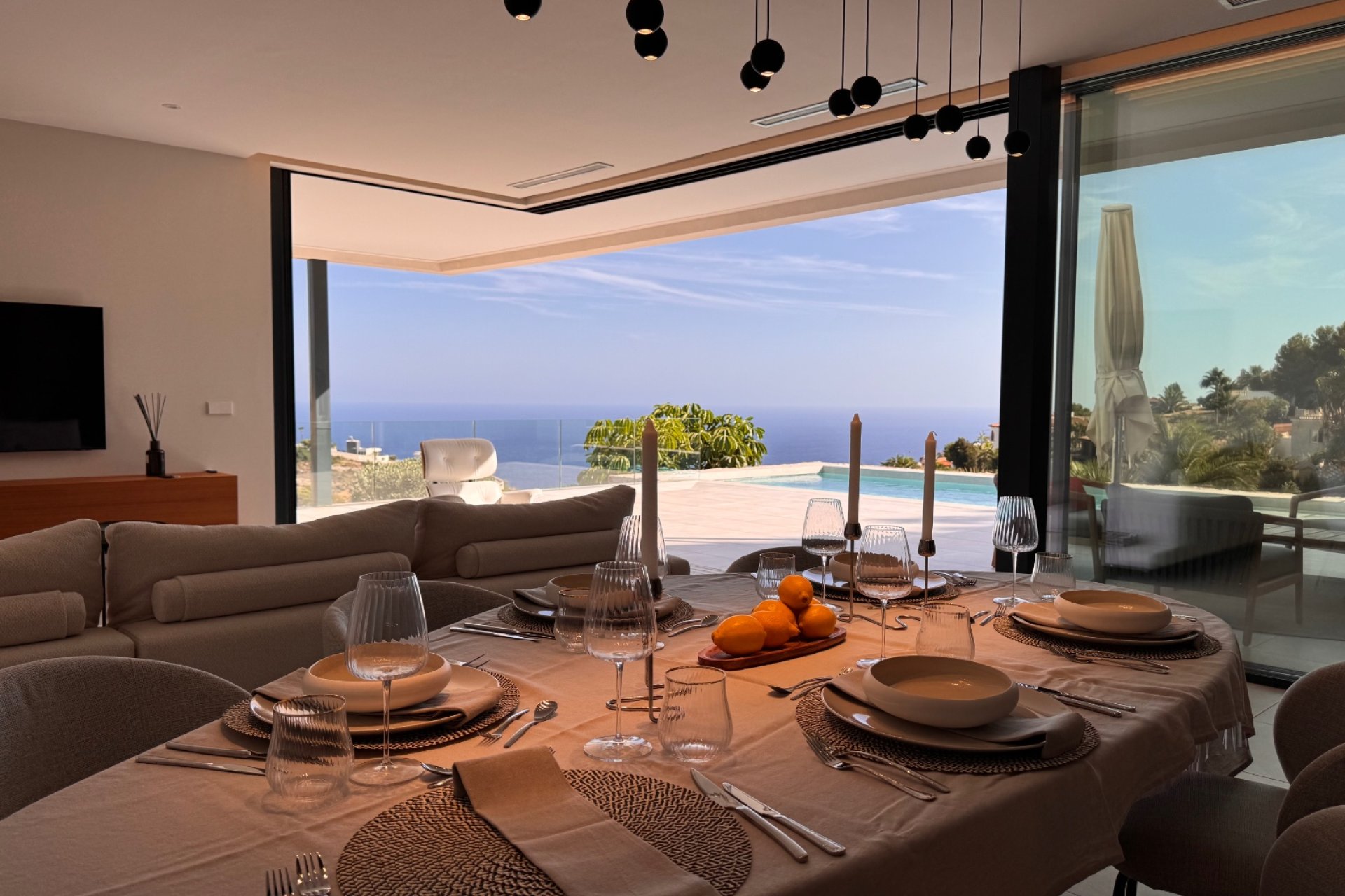 Resale - Villa -
Benitachell