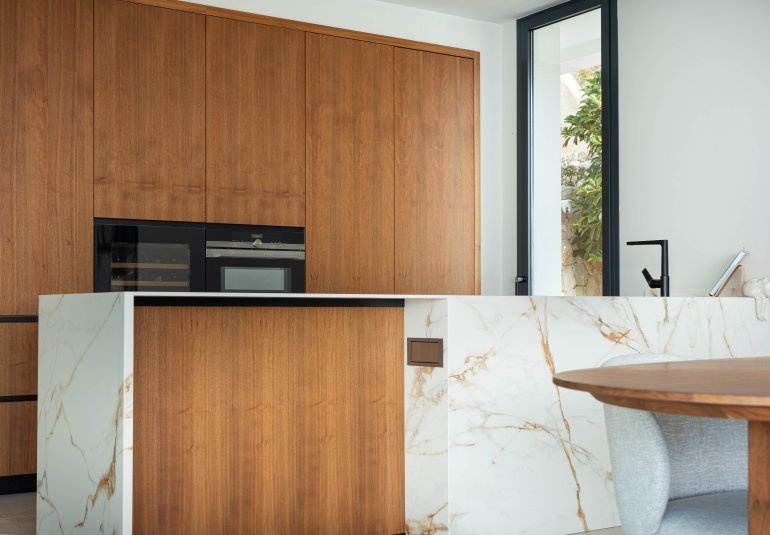 Resale - Villa -
Benitachell