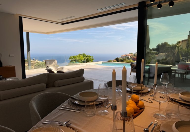 Resale - Villa -
Benitachell