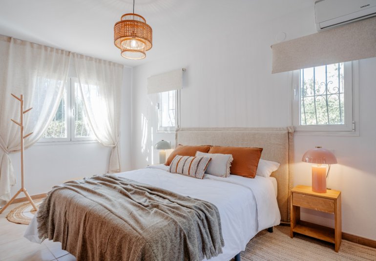 Resale - Villa -
Calpe - Cometa III