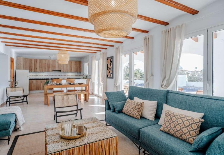 Resale - Villa -
Calpe - Cometa III