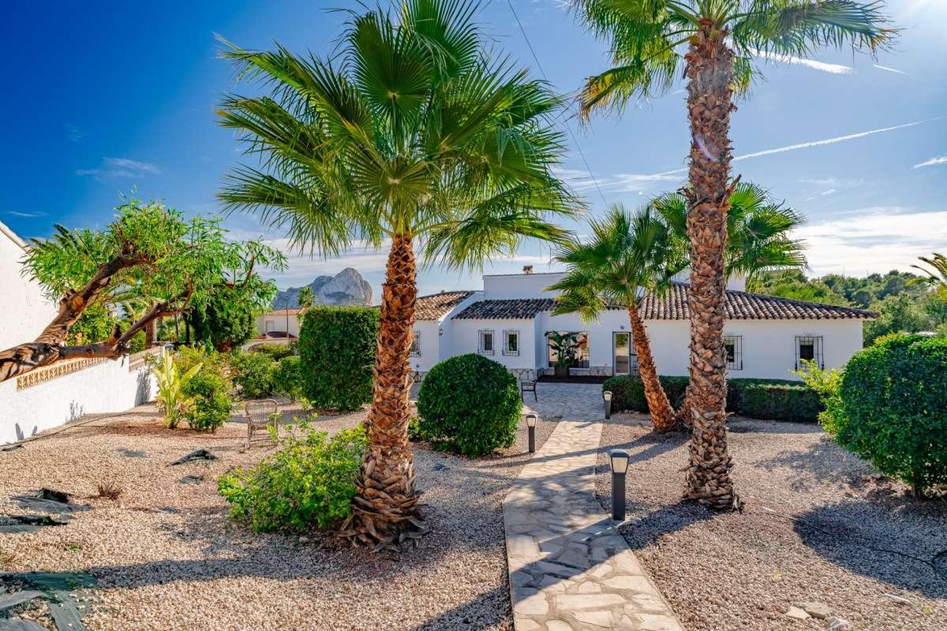 Resale - Villa -
Calpe - Cometa III