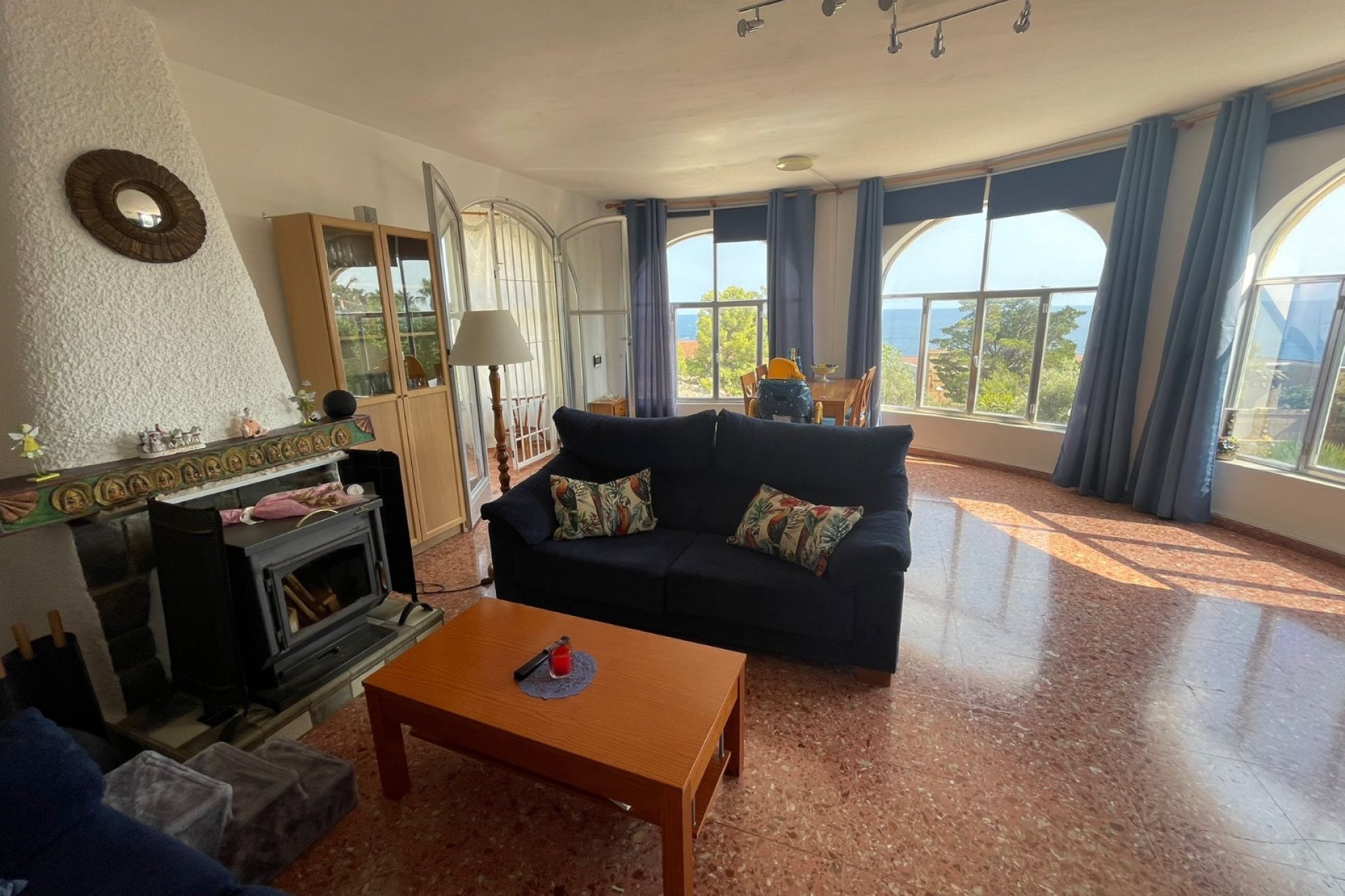 Resale - Villa -
Calpe - Manzanera