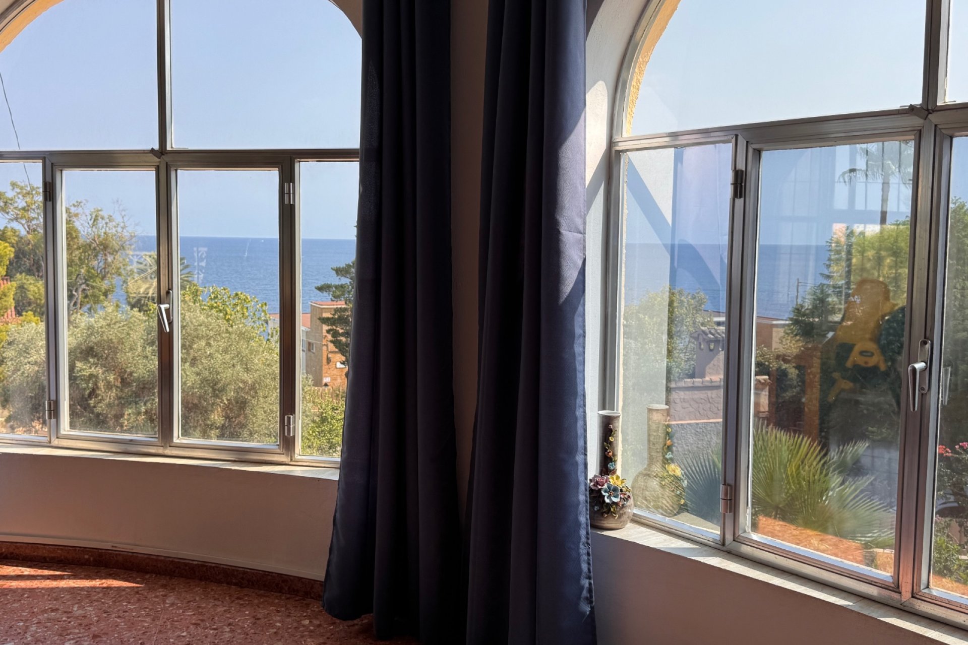 Resale - Villa -
Calpe - Manzanera