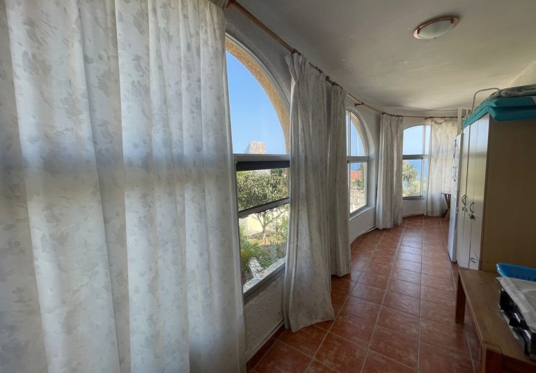 Resale - Villa -
Calpe - Manzanera