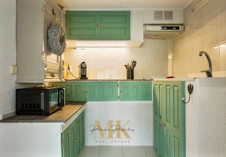 Resale - Villa -
Denia - Montgó