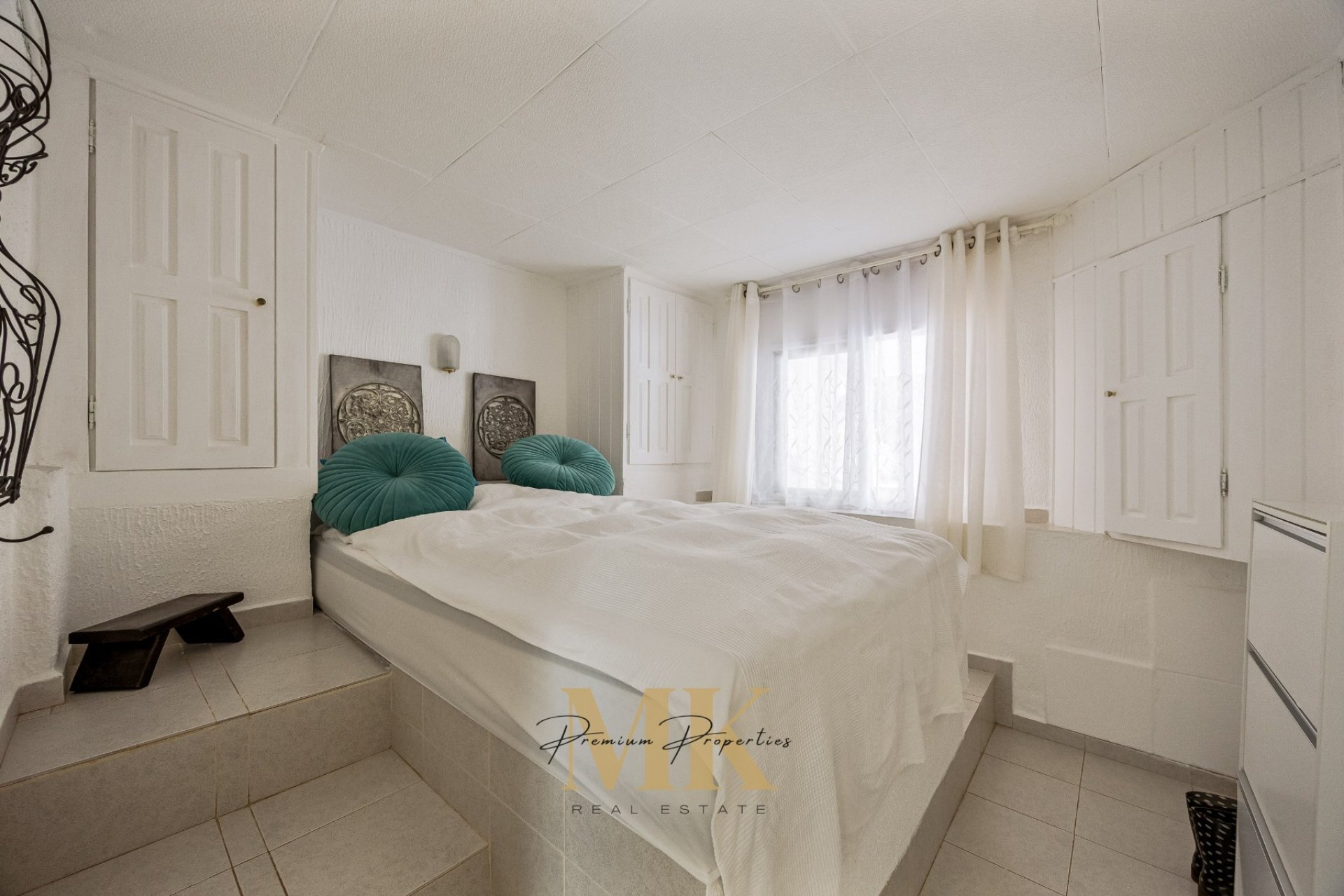 Resale - Villa -
Denia - Montgó