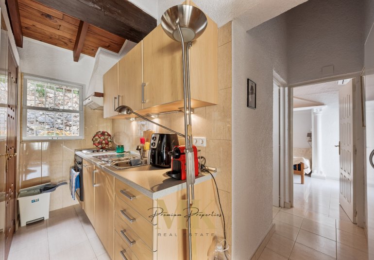 Resale - Villa -
Denia - Montgó