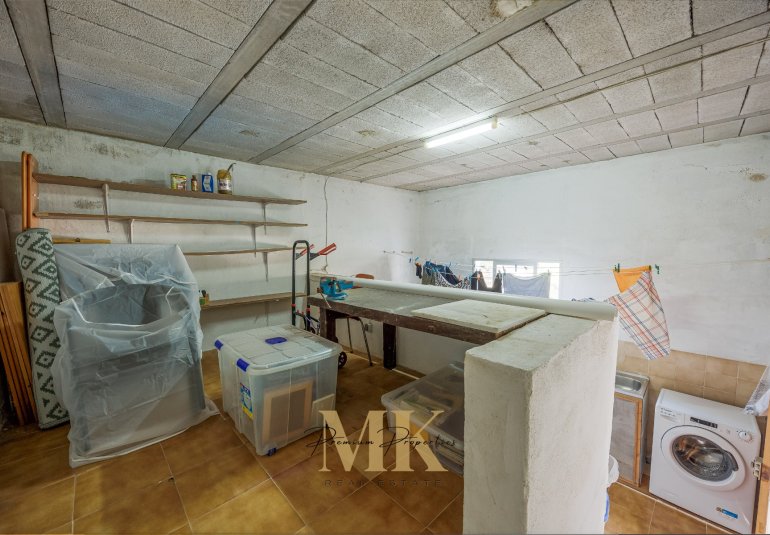 Resale - Villa -
Denia - Montgó