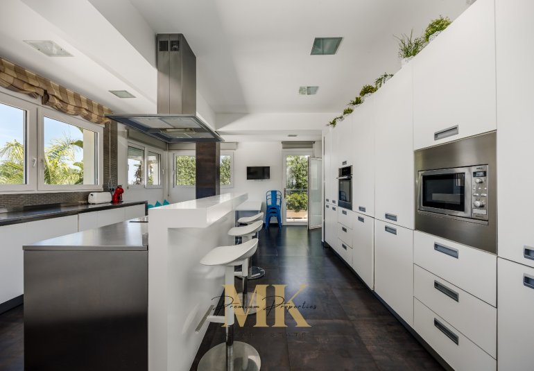 Resale - Villa -
Denia - Tossal Gros