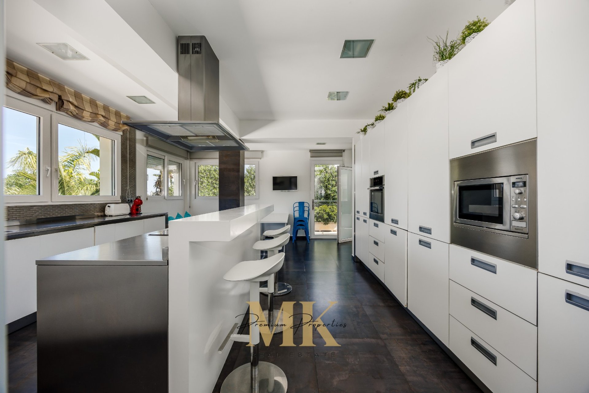 Resale - Villa -
Denia - Tossal Gros