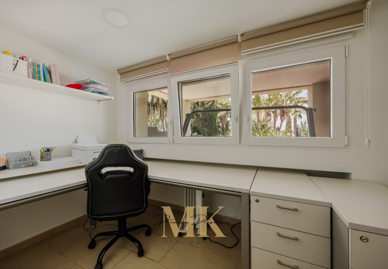 Resale - Villa -
Denia - Tossal Gros