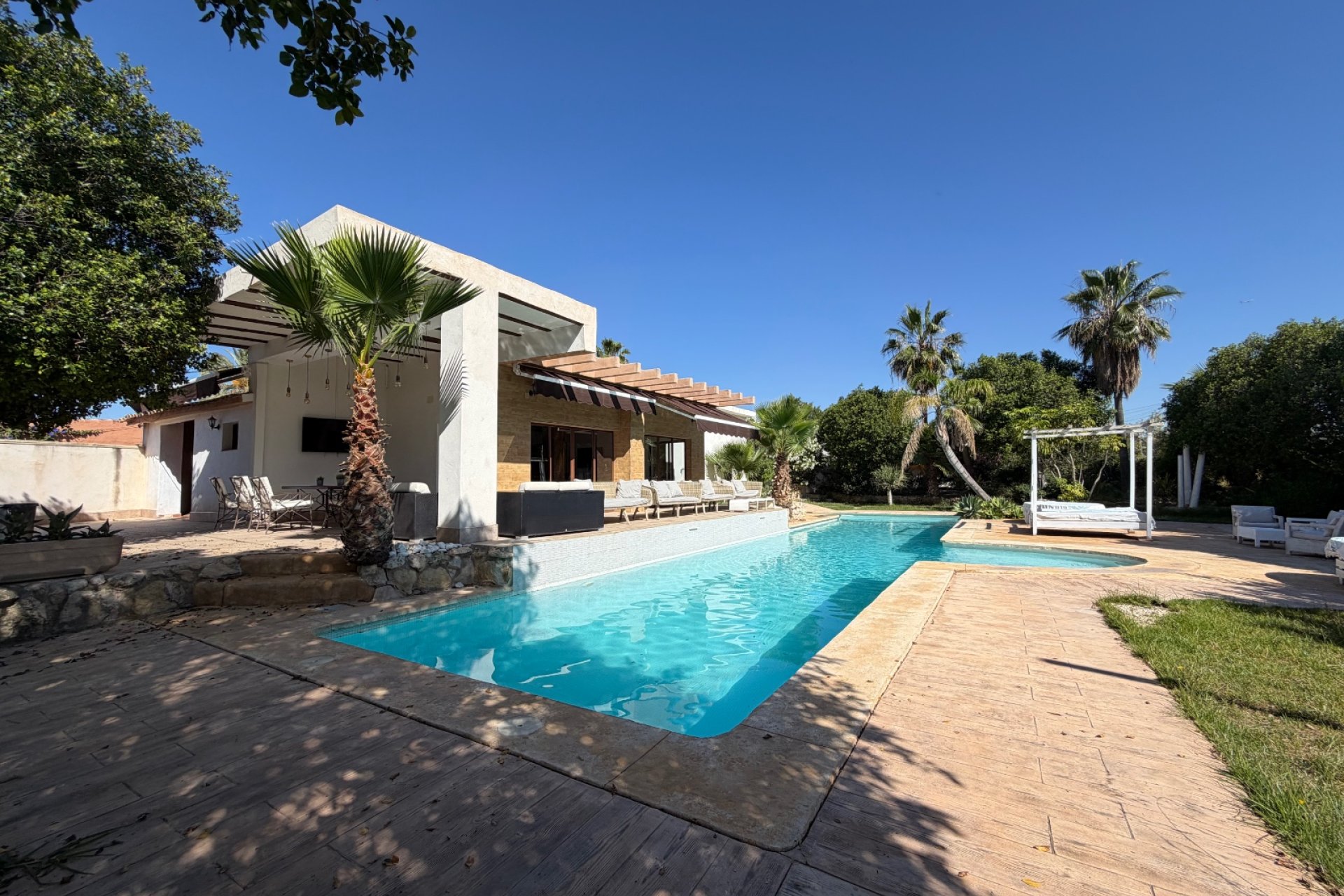 Resale - Villa -
Elche - Carrús Oeste