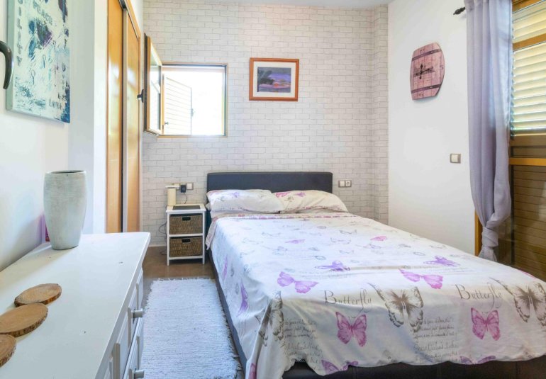 Resale - Villa -
Finestrat