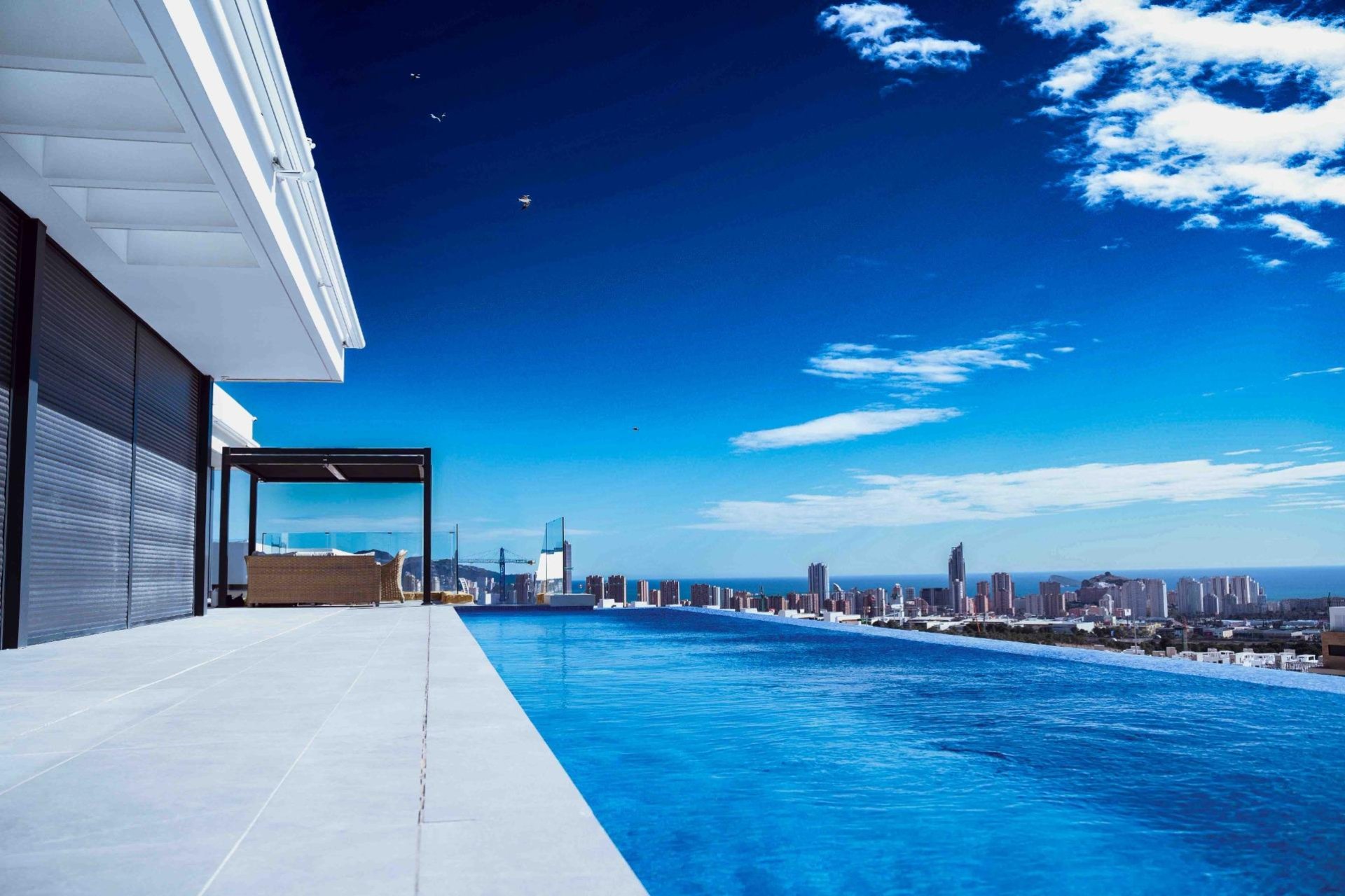 Resale - Villa -
Finestrat