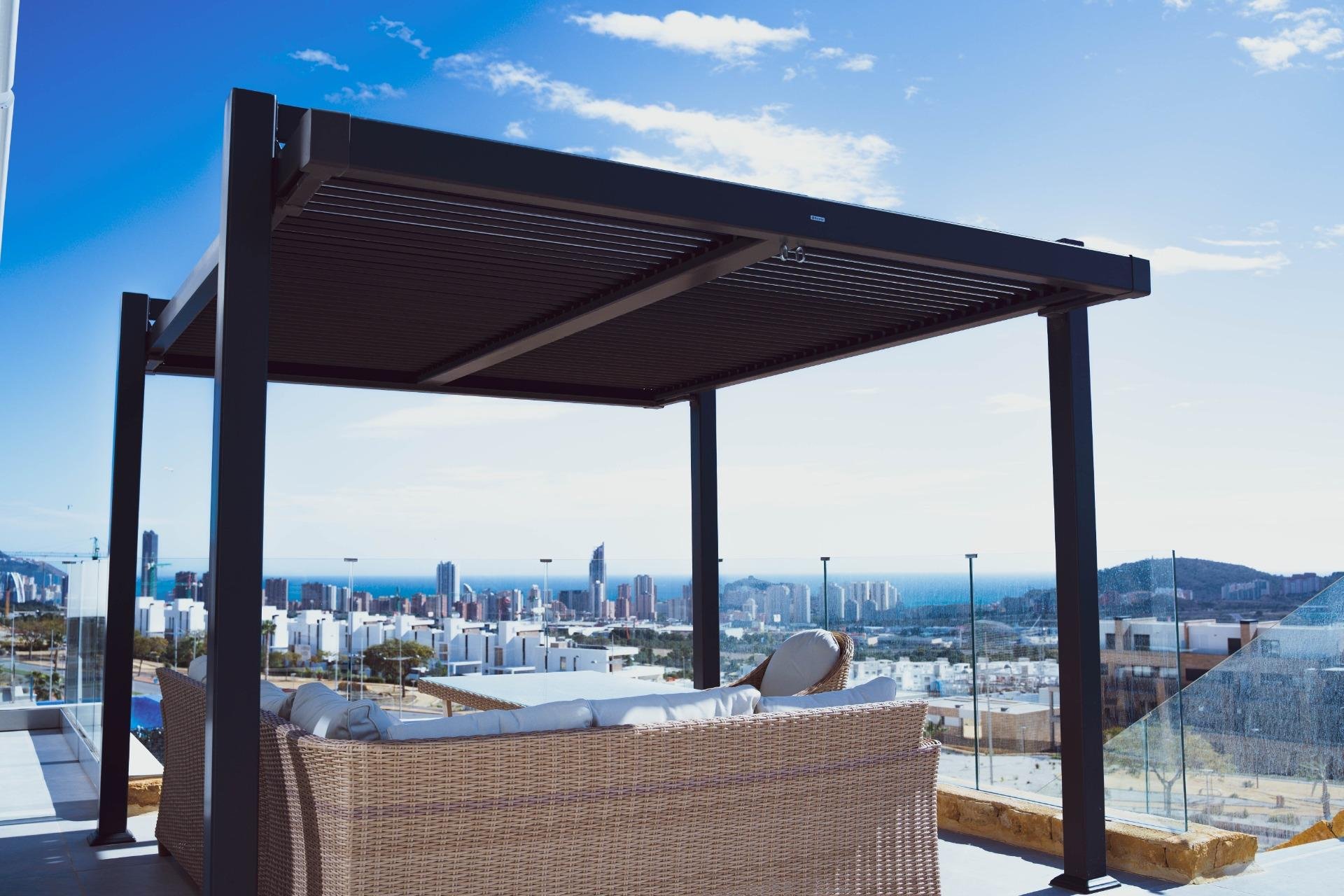 Resale - Villa -
Finestrat