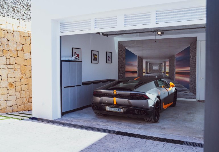 Resale - Villa -
Finestrat