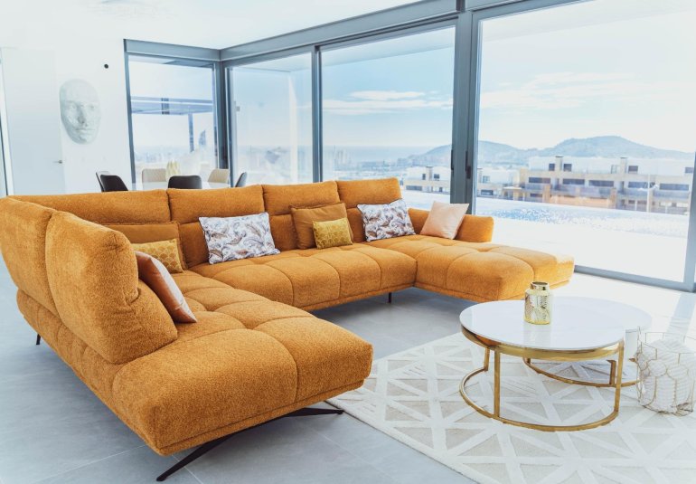 Resale - Villa -
Finestrat